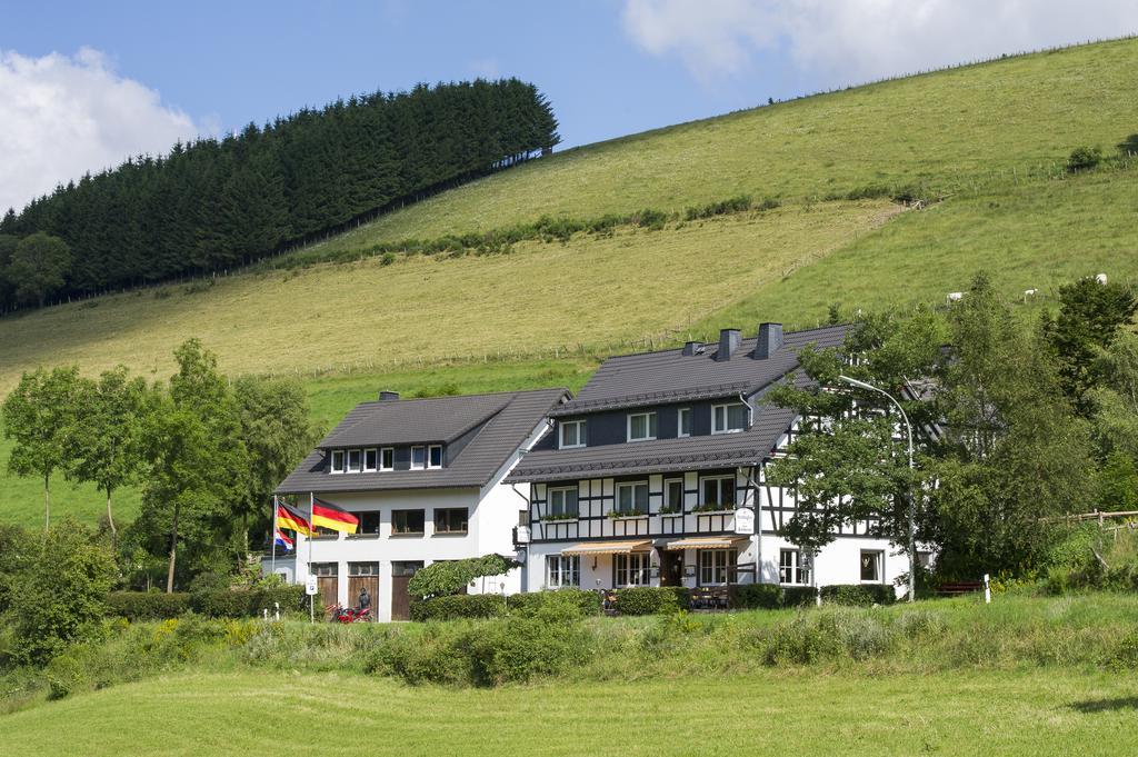 Landhaus Zum Sorpetal Otel Schmallenberg Dış mekan fotoğraf
